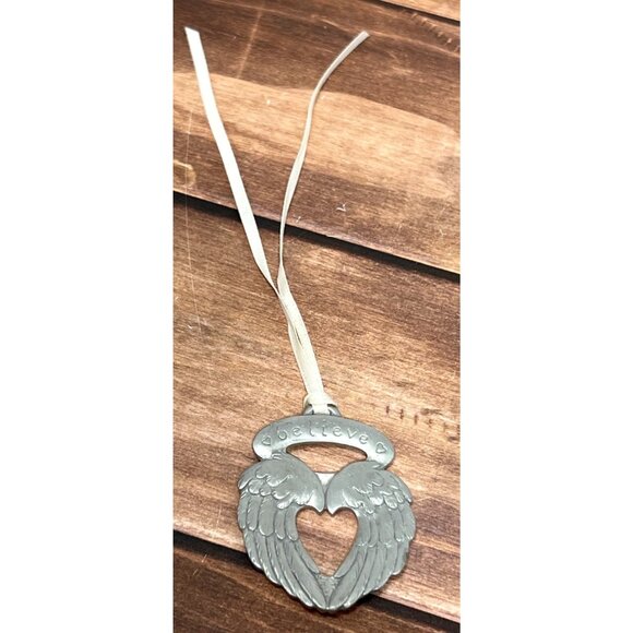 Lindsay Claire Designs LCD Pewter BELIEVE ANGEL WINGS Christmas Tree Ornament - Picture 1 of 4